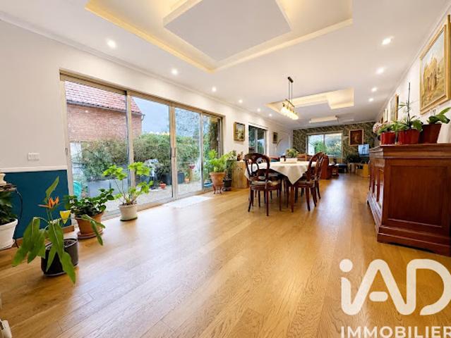 Vente Maison 8 pièces 200 m2 Somain
