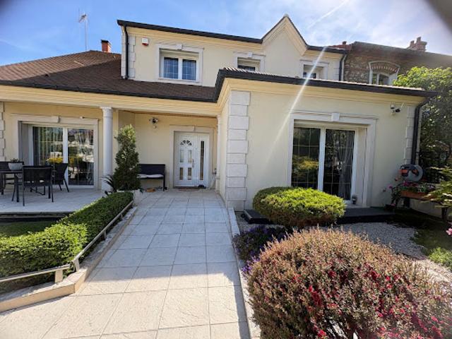 Vente Maison 8 pièces 200 m2 Yerres