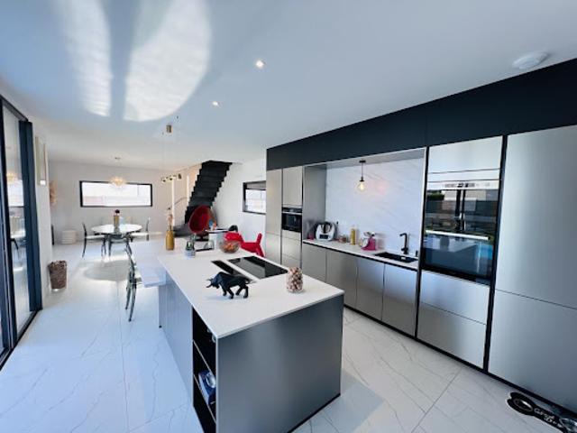 Vente Maison 8 pièces 201 m2 Cesson sevigne
