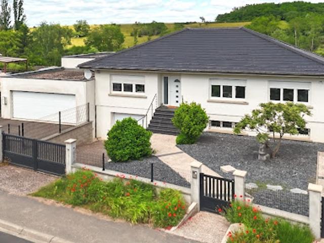 Vente Maison 8 pièces 201 m2 Failly
