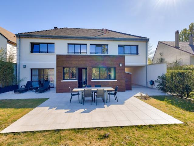 Vente Maison 8 pièces 201 m2 Les Loges en Josas
