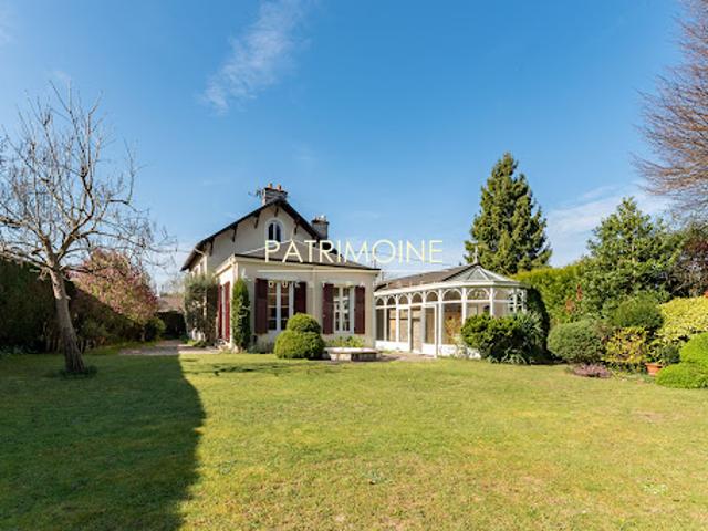 Vente Maison 8 pièces 203 m2 Dreux