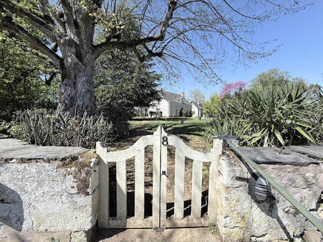 Vente Maison 8 pièces 214 m2 Brissarthe
