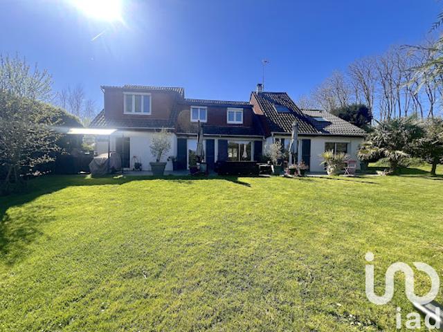 Vente Maison 8 pièces 214 m2 Lesigny