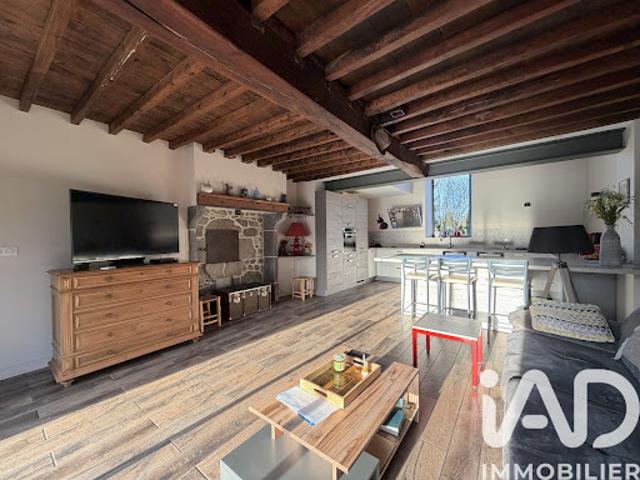 Vente Maison 8 pièces 214 m2 Saint Georges de Mons