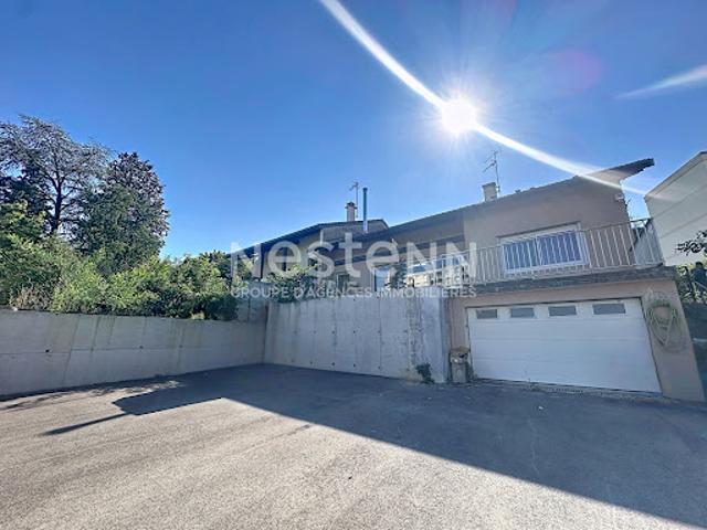 Vente Maison 8 pièces 214.47 m2 Bron