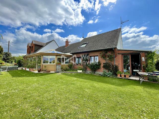 Vente Maison 8 pièces 215 m2 Mérignies