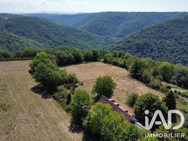 Vente Maison 8 pièces 215 m2 Chalvignac
