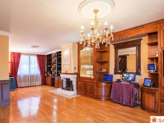 Vente Maison 8 pièces 215 m2 Ezy sur Eure