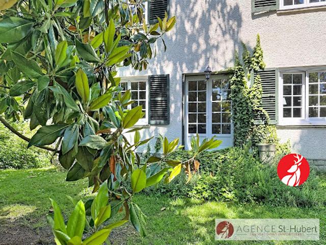 Vente Maison 8 pièces 215 m2 Fontainebleau