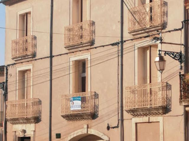 Vente Maison 8 pièces 215 m2 Pouzolles