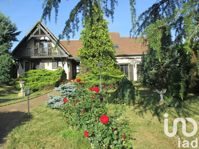 Vente Maison 8 pièces 215 m2 Presles en Brie
