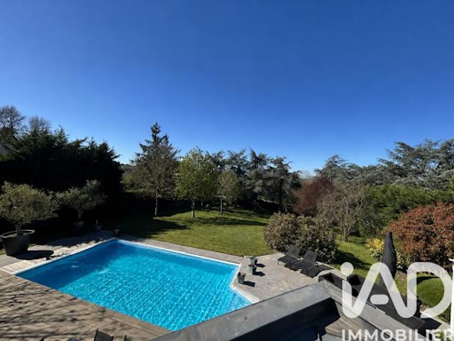 Vente Maison 8 pièces 216 m2 Mûrs Erigné