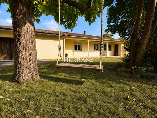Vente Maison 8 pièces 216 m2 Montagne