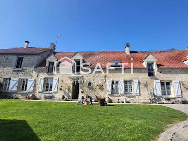 Vente Maison 8 pièces 216 m2 Crepy en valois