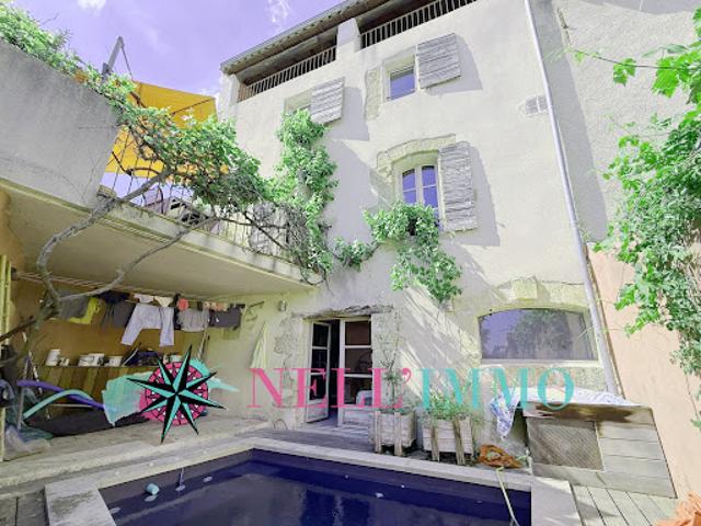 Vente Maison 8 pièces 216.27 m2 Pélissanne