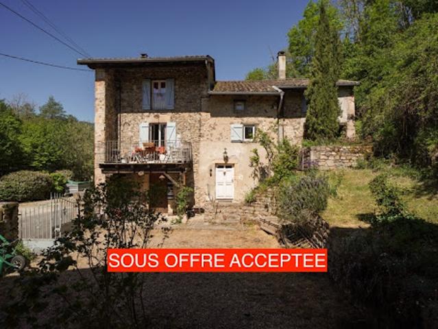 Vente Maison 8 pièces 217 m2 Emeringes
