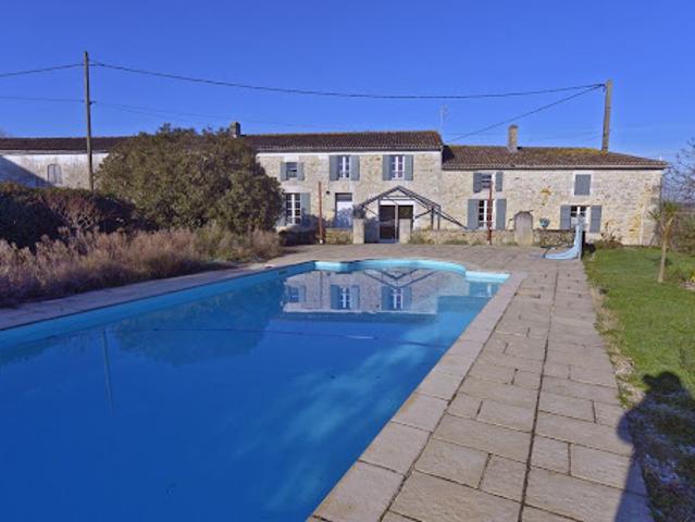Vente Maison 8 pièces 217 m2 Royan