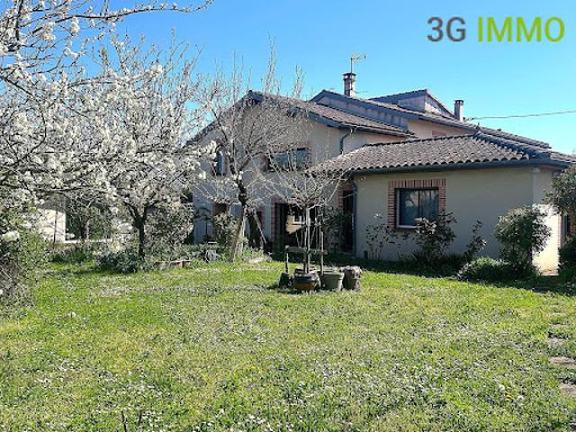 Vente Maison 8 pièces 218 m2 Gaillac