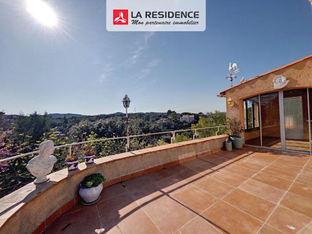 Vente Maison 8 pièces 218 m2 Saint raphael
