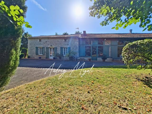 Vente Maison 8 pièces 219 m2 Moirax