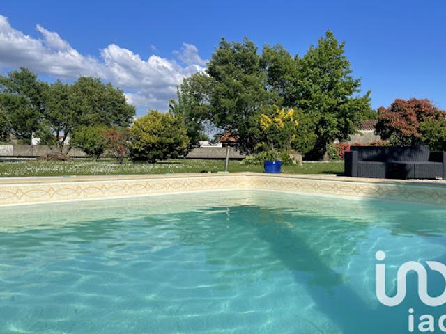 Vente Maison 8 pièces 219 m2 La Vallée