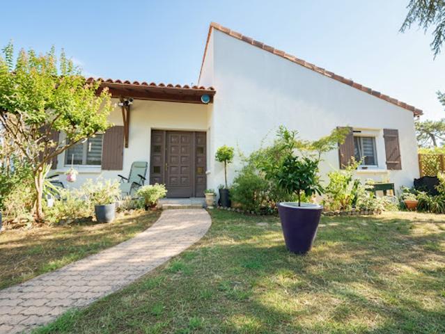 Vente Maison 8 pièces 219.76 m2 Saint Georges de Didonne