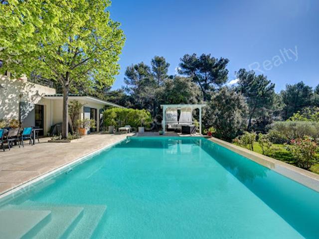 Vente Maison 8 pièces 210 m2 Aix en Provence