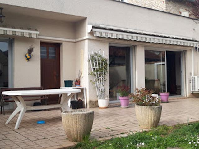 Vente Maison 8 pièces 210 m2 Bourges