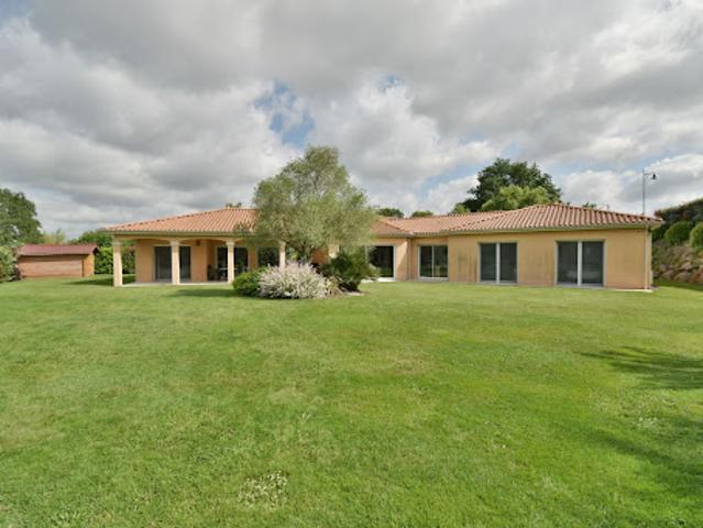 Vente Maison 8 pièces 210 m2 Cholet
