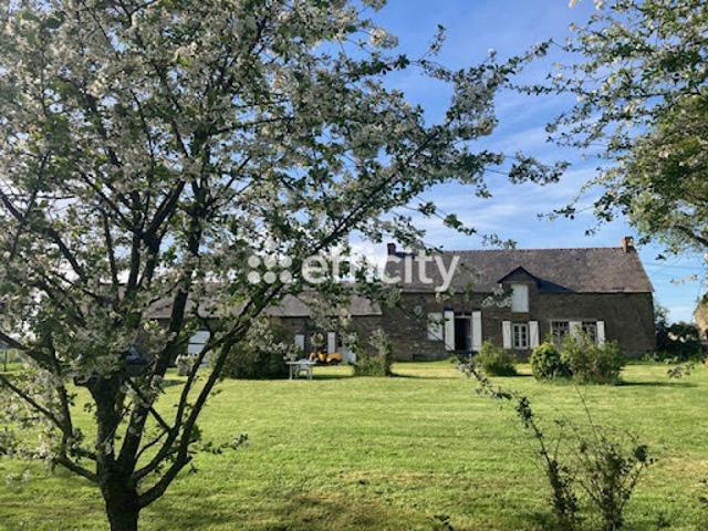 Vente Maison 8 pièces 210 m2 Derval