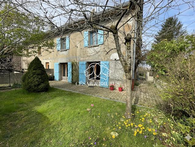 Vente Maison 8 pièces 210 m2 Doissin
