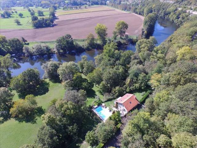 Vente Maison 8 pièces 210 m2 Figeac
