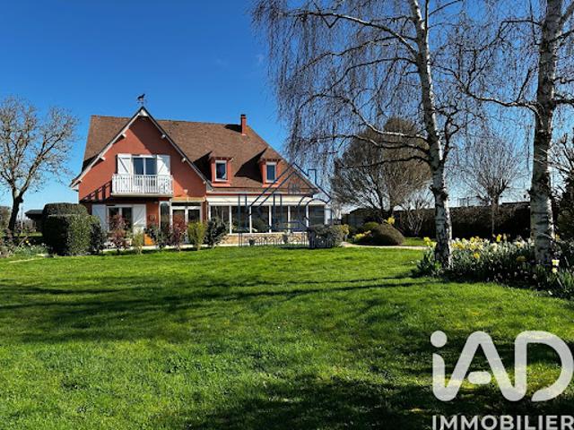 Vente Maison 8 pièces 210 m2 Jouy