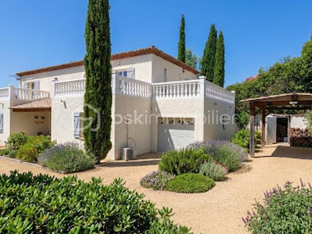 Vente Maison 8 pièces 210 m2 Le Luc