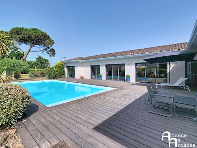 Vente Maison 8 pièces 210 m2 Libourne
