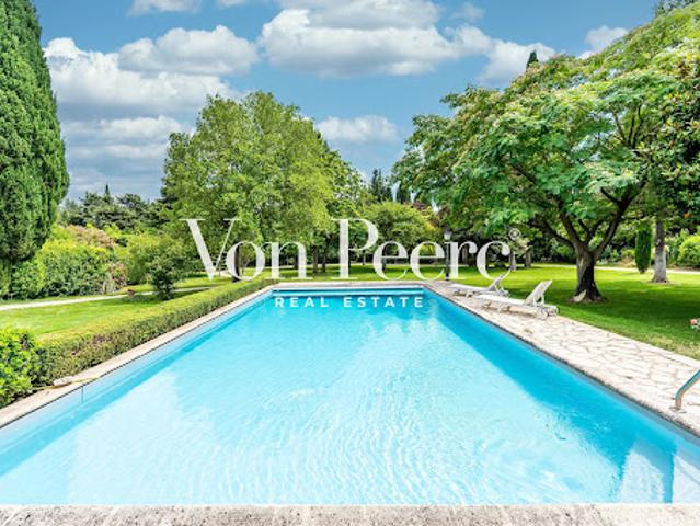 Vente Maison 8 pièces 210 m2 Paradou