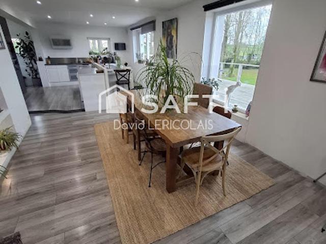 Vente Maison 8 pièces 210 m2 Saint Fromond