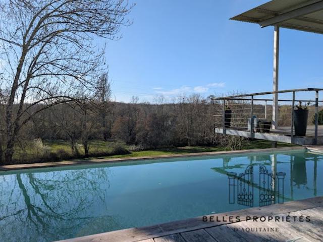Vente Maison 8 pièces 210 m2 Saint Sulpice et Cameyrac