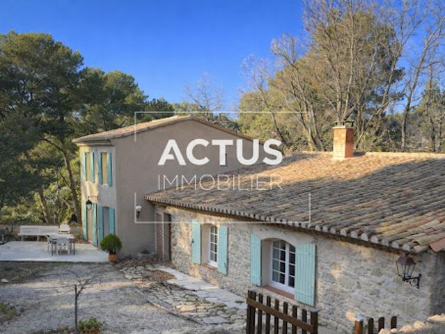 Vente Maison 8 pièces 210 m2 Salon de Provence