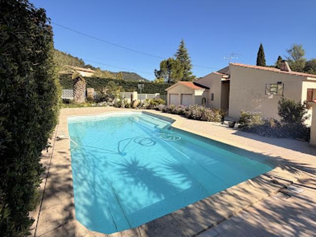 Vente Maison 8 pièces 210 m2 Sollies pont