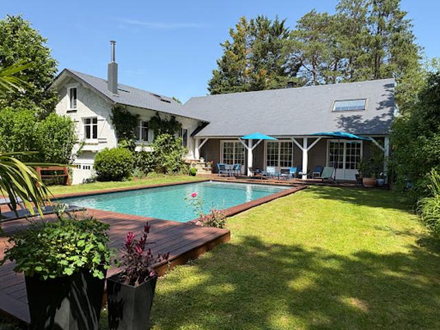 Vente Maison 8 pièces 211 m2 Bois le Roi