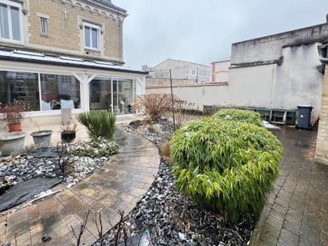 Vente Maison 8 pièces 211 m2 Epernay