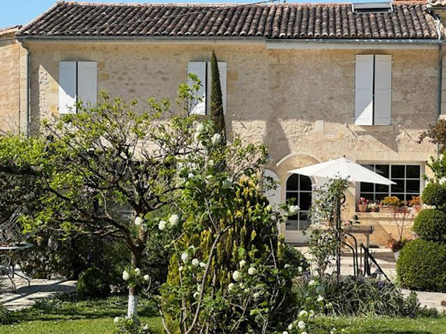 Vente Maison 8 pièces 211 m2 La Sauve