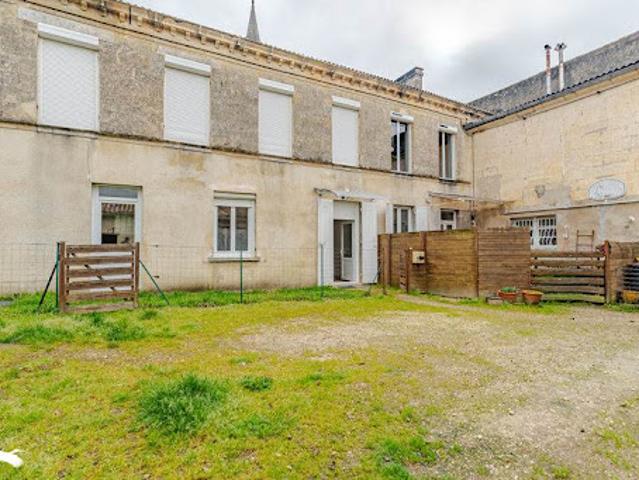 Vente Maison 8 pièces 211 m2 Paillet