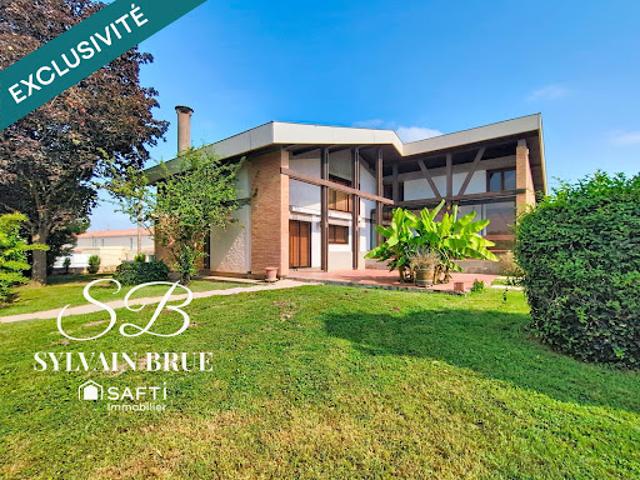 Vente Maison 8 pièces 212 m2 La Ville Dieu du Temple