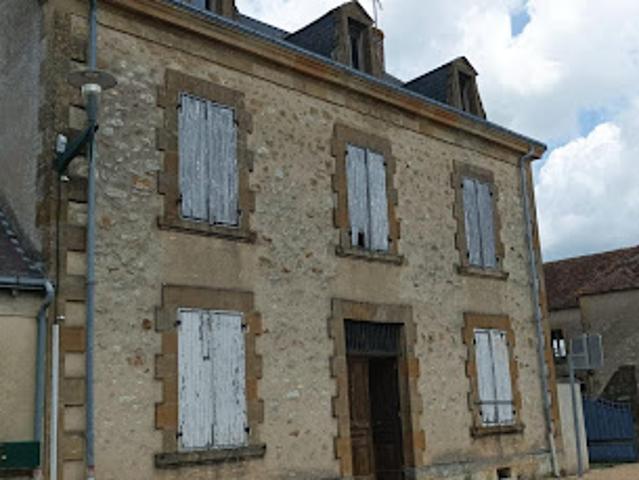 Vente Maison 8 pièces 212 m2 Prissac