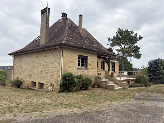 Vente Maison 8 pièces 213 m2 Salles de Belvès