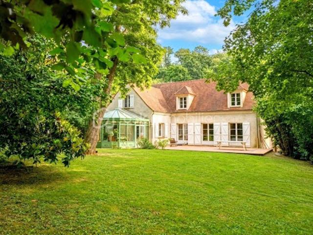 Vente Maison 8 pièces 225 m2 Neauphle le Château