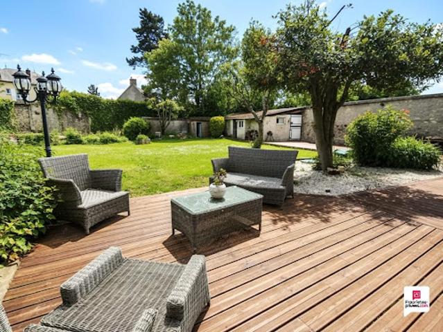 Vente Maison 8 pièces 225 m2 Avernes